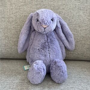 Jellycat Bashful Viola Purple Bunny Medium NWT w/ Dustbag! Rare and VHTF!
